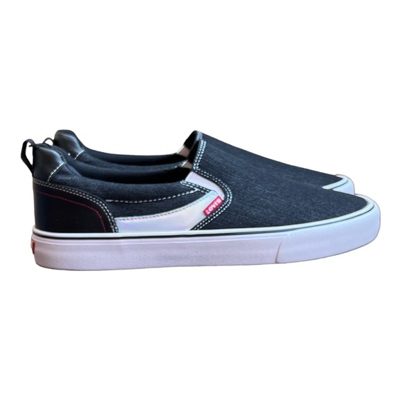 Sz 11M Levi’s Nata Slip on Hologram Black NWT NIB - Picture 2 of 5